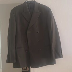 This is a 38R/32R two piece suit.